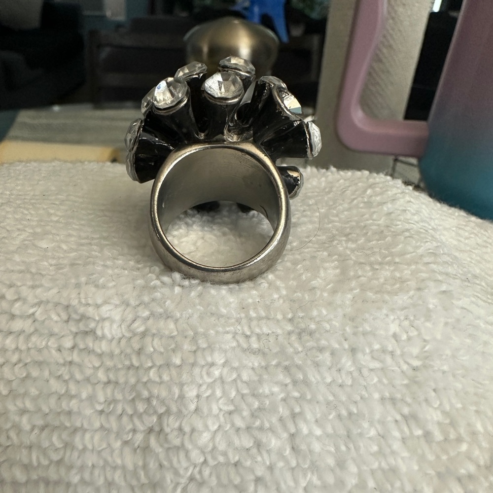 Silver And Black Statement Ring With Clear Gems - image 4